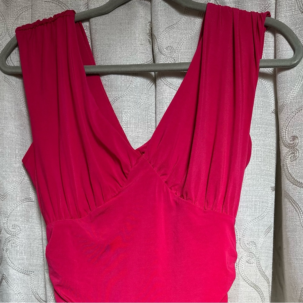 Express contouring bodysuit